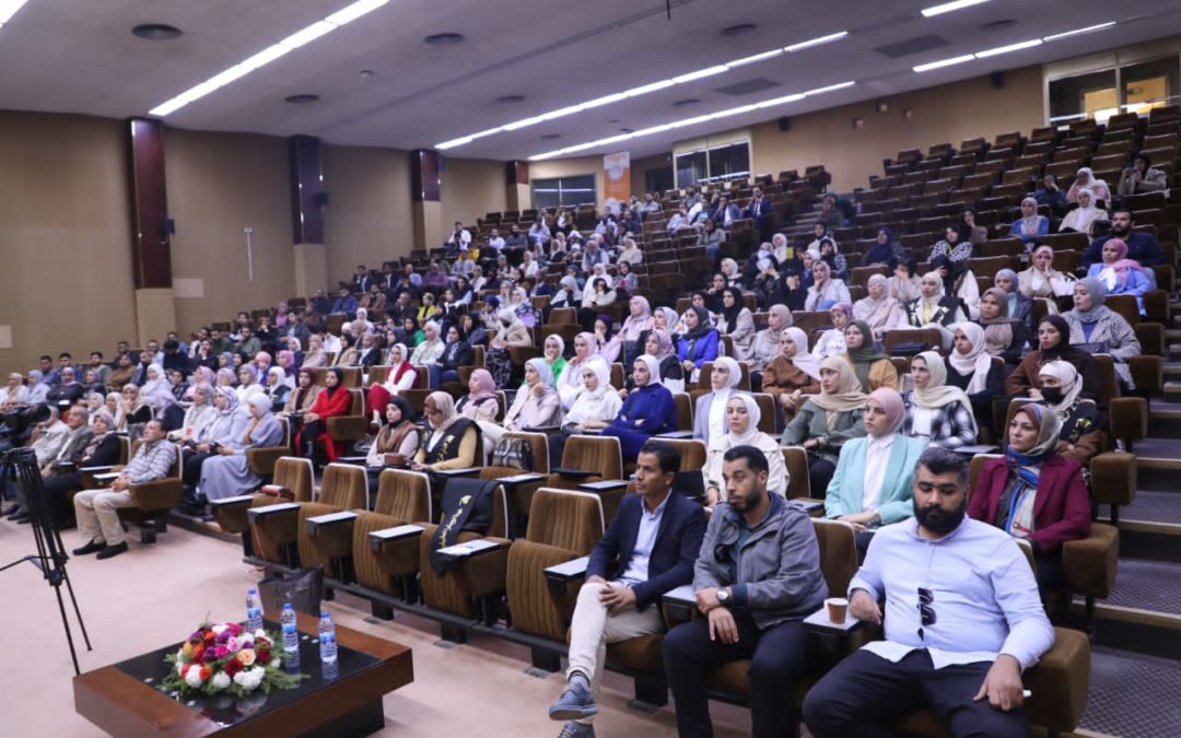 بعد توقف دام لأكثر من عشر سنوات كلية الصيدلة تعيد إحياء يومها العلمي