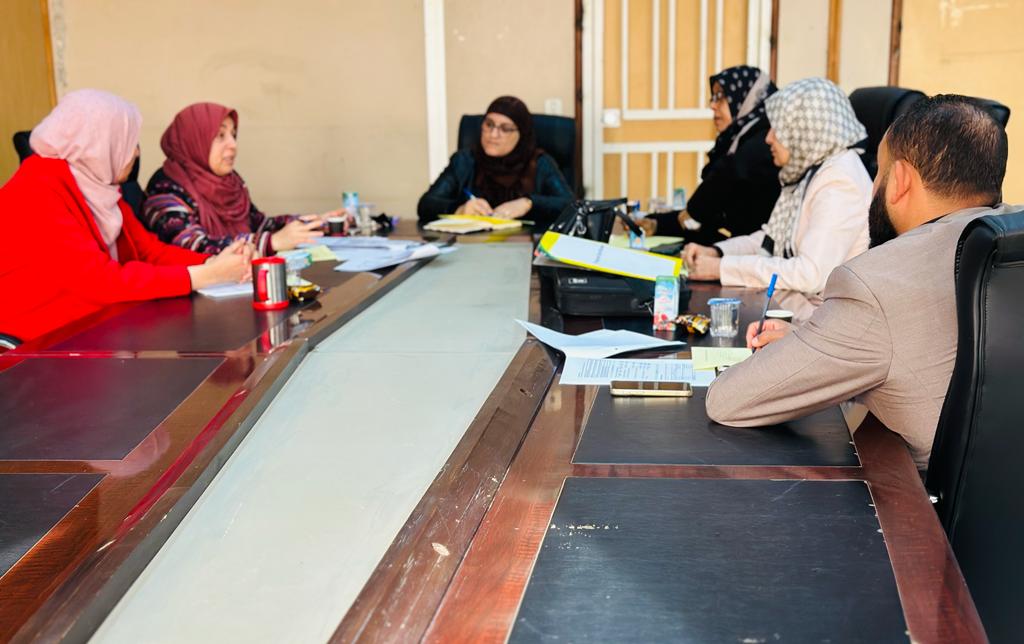 “لجنة الدراسات العليا بكلية الصيدلة تجتمع لتأكيد انطلاق برنامج الماجستير “