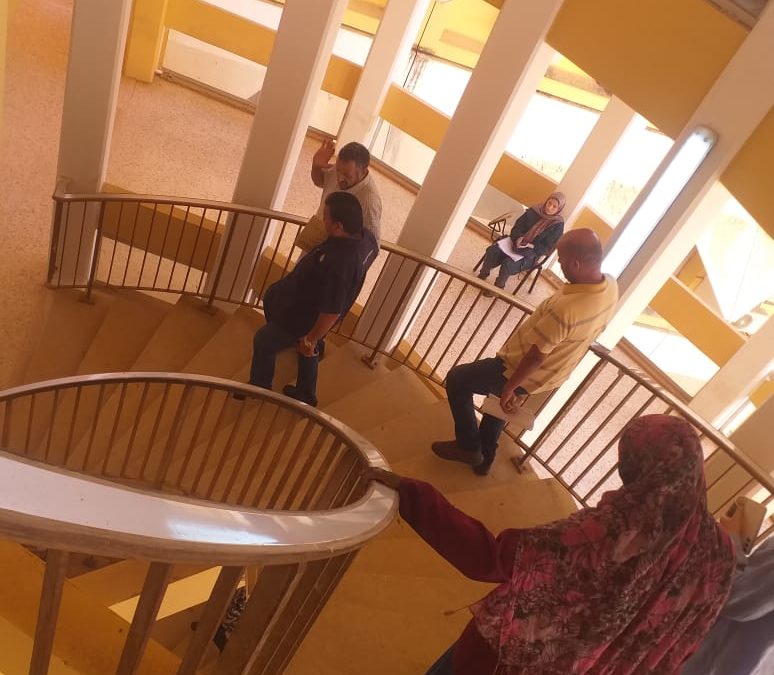 كلية الصيدلة بجامعة بنغازي تنفذ خطة إخلاء كجزء من متطلبات الاعتماد المؤسسي